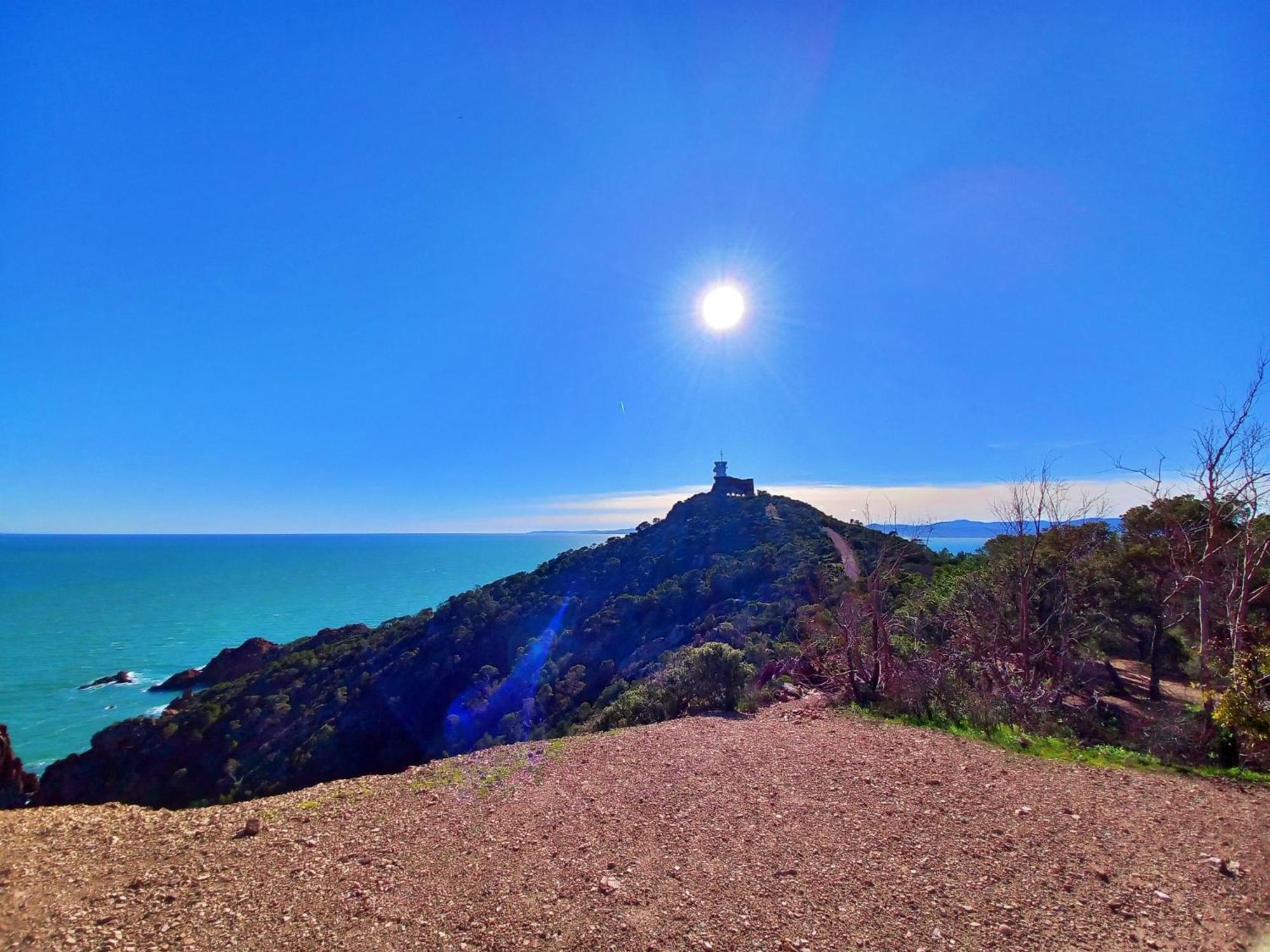 Le Semaphore, Les Plages A Pied Saint-Raphael  Bagian luar foto
